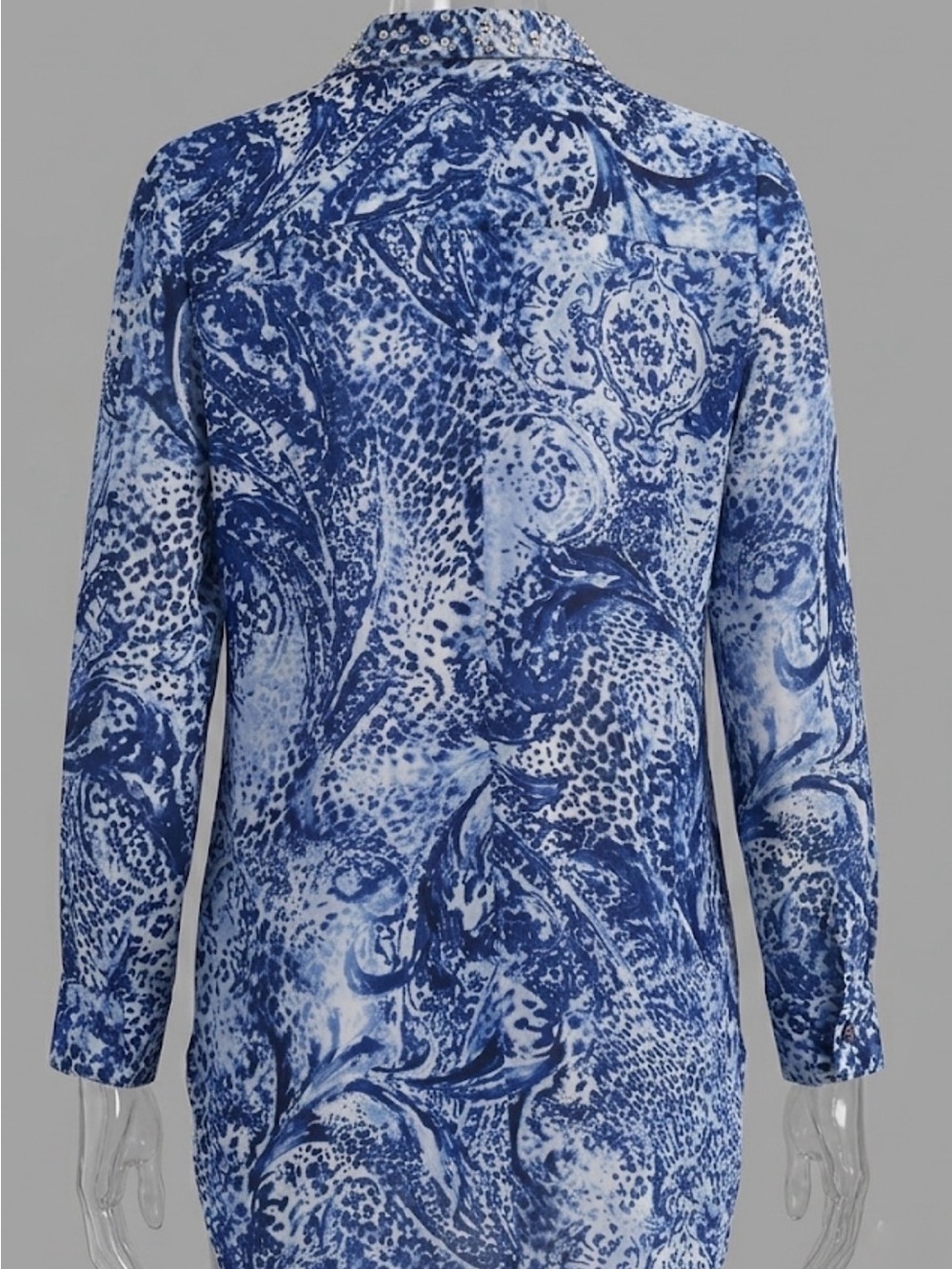 Chico's Blue Abstract Paisley Embellished Studded Collar Button Down Blouse S - Picture 3 of 12